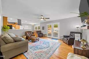 3726 Swift Dr, Raleigh, NC 27606 - Photo 10