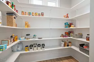 261 Scarlet Tanager Cir, Holly Springs, NC 27540 - Photo 22