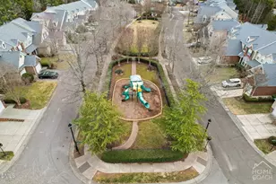 11221 Maplecroft Ct, Raleigh, NC 27617 - Photo 6