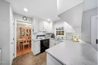 604 Ashe Avenue, Cary, NC 27511 - Photo 4