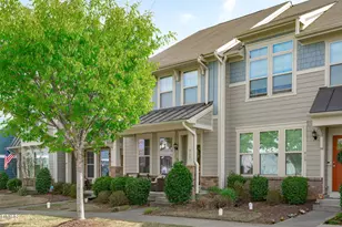 917 Ambergate Station, Apex, NC 27502 - Photo 2