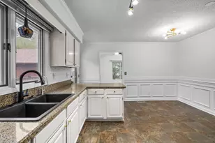 10 Sunrise Pl, Durham, NC 27705 - Photo 12