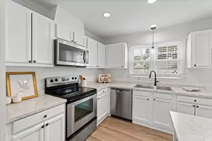 143 Spring Cove Dr, Cary, NC 27511 - Photo 10