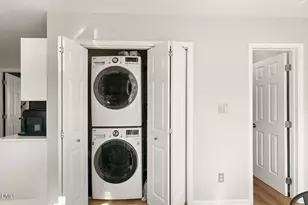 1303 Imperial Dr, Durham, NC 27712 - Photo 14