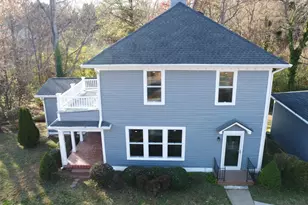 211 N 9th St, Mebane, NC 27302 - Photo 2