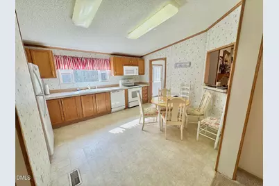 1595 Spring Valley Lake Road, Henderson, NC 27537 - Photo 8