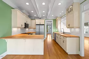 2300 Forestbluff Dr, Fuquay-Varina, NC 27526 - Photo 6