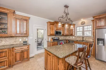 29 Dunley Circle, Clayton, NC 27527 - Photo 16