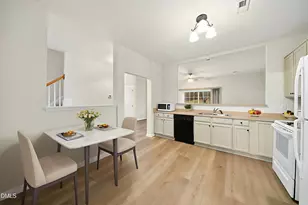 133 Arbor Light Rd, Holly Springs, NC 27540 - Photo 8