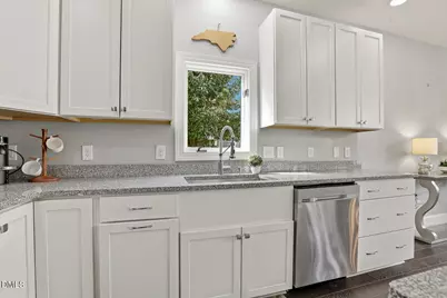 3005 Fownes Court, Raleigh, NC 27613 - Photo 16