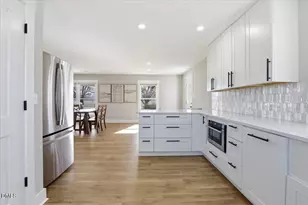 1036 Wells Town Rd, Teachey, NC 28464 - Photo 18