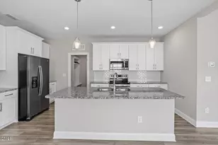 101 Hanover Ct, Clayton, NC 27527 - Photo 16