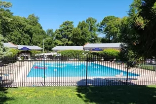 400 Davie Rd, Carrboro, NC 27510 - Photo 28