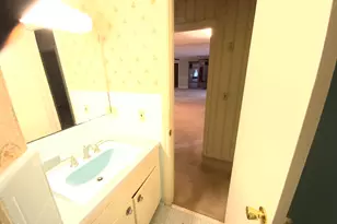 100 E C St, Erwin, NC 28339 - Photo 14