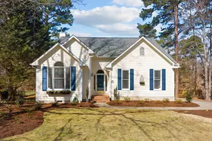 9 Eastwind Pl, Chapel Hill, NC 27517 - Photo 2