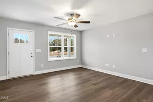 244 Rae St, Warsaw, NC 28398 - Photo 6