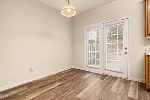 10947 Pendragon Pl, Raleigh, NC 27614 - Photo 8