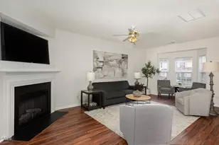 10947 Pendragon Pl, Raleigh, NC 27614 - Photo 2