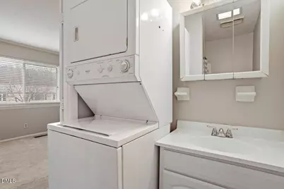 220 Elizabeth Street #Apt E5, Chapel Hill, NC 27514 - Photo 28