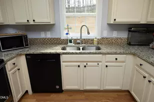 138 Randolph Dr, Clayton, NC 27520 - Photo 10