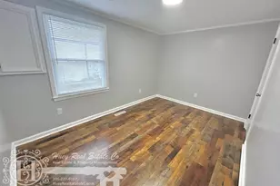 201 E Gilbreath St, Graham, NC 27253 - Photo 14