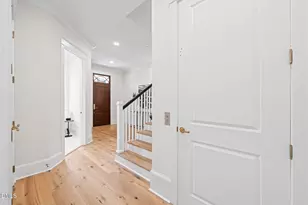 2602 Tidwell St, Raleigh, NC 27608 - Photo 8