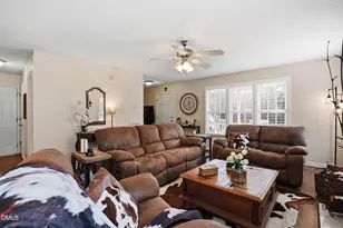 322 Saddle Ridge Dr, Willow Springs, NC 27592 - Photo 4