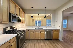 5620 Berry Creek Cir, Raleigh, NC 27613 - Photo 10