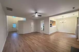 5620 Berry Creek Cir, Raleigh, NC 27613 - Photo 6