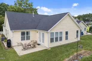 2108 Woodwater Dr, Fuquay-Varina, NC 27526 - Photo 6