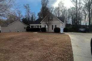 282 Braddock Dr, Lillington, NC 27546 - Photo 2