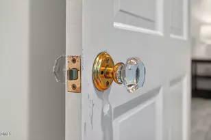 910 Oakland Ave, Durham, NC 27705 - Photo 24