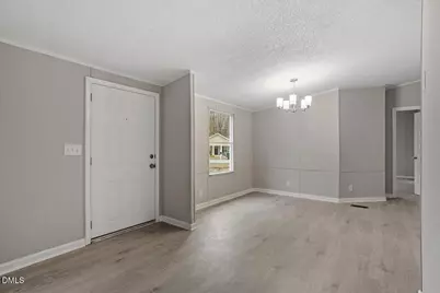 304 E Pope Avenue, Kenly, NC 27542 - Photo 10