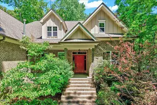 121 Freedom Trail, Chapel Hill, NC 27516 - Photo 2