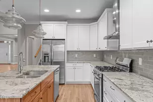 121 Freedom Trail, Chapel Hill, NC 27516 - Photo 16