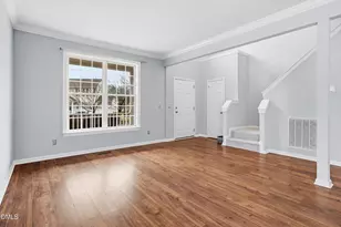 105 Plumbago Pl, Holly Springs, NC 27540 - Photo 6