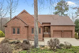 207 Muirfield Ln, Clayton, NC 27527 - Photo 1