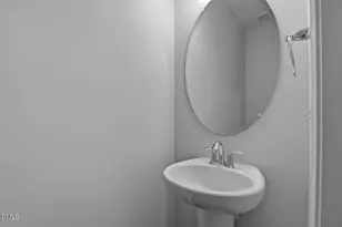 156 Willow Green Dr, Clayton, NC 27527 - Photo 6