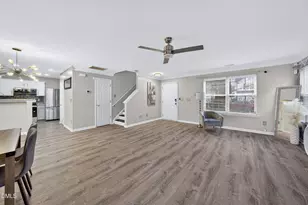 516 Cove Hollow Dr, Durham, NC 27703 - Photo 12