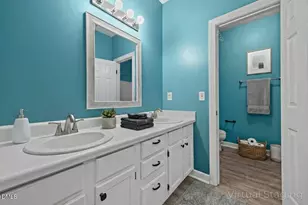 201 Windbyrne Dr, Cary, NC 27513 - Photo 26