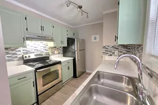 3622 Colchester St, Durham, NC 27707 - Photo 6