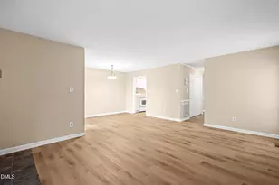 104 Arbuckle Ln, Cary, NC 27511 - Photo 14