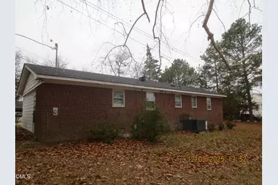 25 E North Street, Angier, NC 27501 - Photo 4