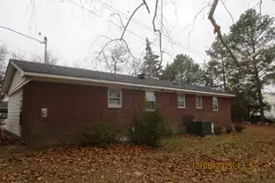 25 E North St, Angier, NC 27501 - Photo 4