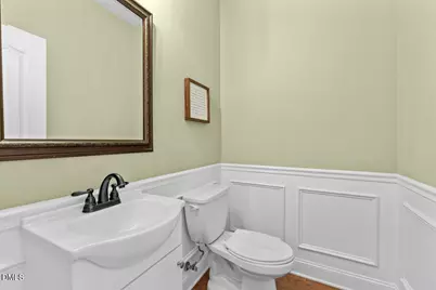 170 Valley Pines Circle, Spring Lake, NC 28390 - Photo 18