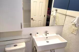 815 Clay St, Raleigh, NC 27605 - Photo 10