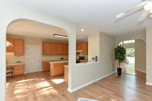 406 Somersview Dr, Chapel Hill, NC 27514 - Photo 8