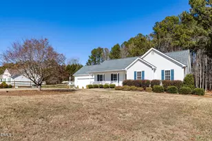 1157 Franklin Ln, Henderson, NC 27537 - Photo 1