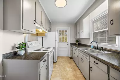 207 Morrison Avenue, Tarboro, NC 27886 - Photo 12