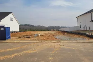 82 Northwood Dr, Fuquay Varina, NC 27526 - Photo 2